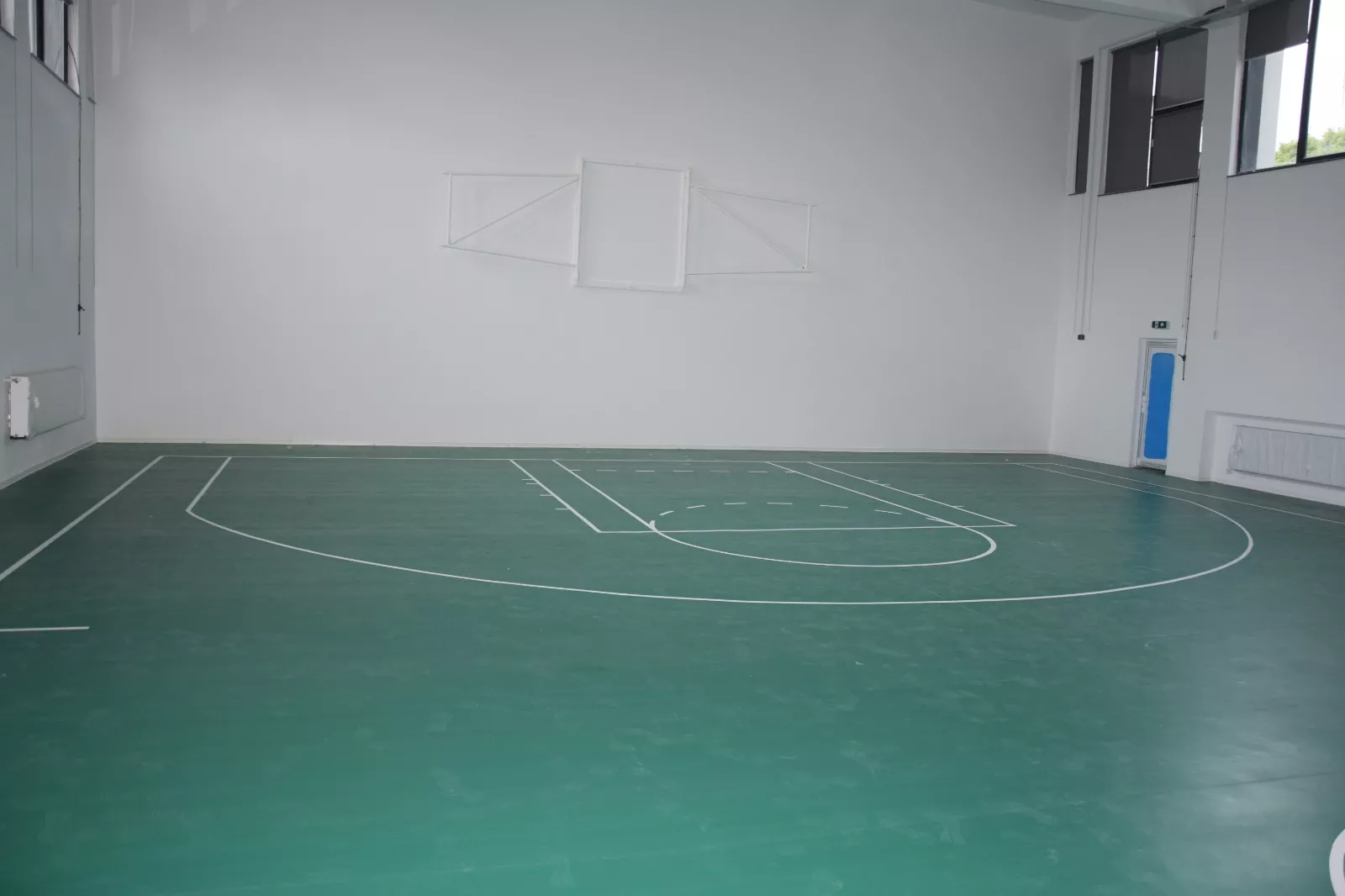 Pardoseala Sportiva De La Gerflor Sala De Sport Al Liceului De Marina (2)